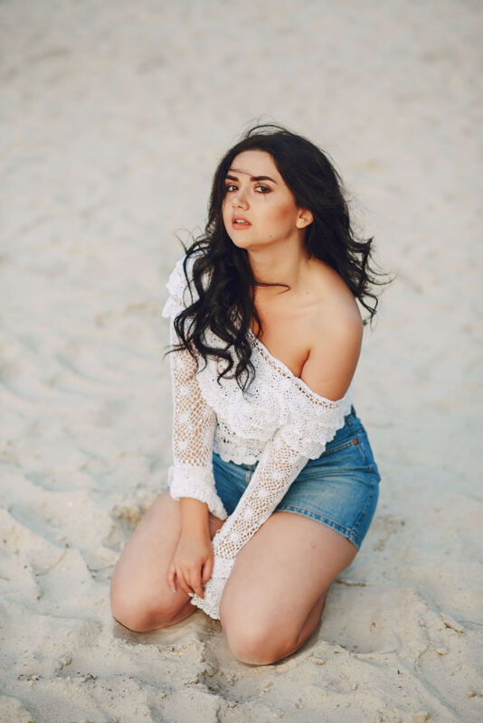 Model Call Girl Dehradun Komal